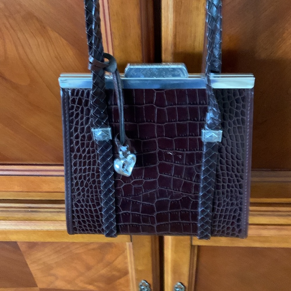 Handbag - Picture 2 of 6